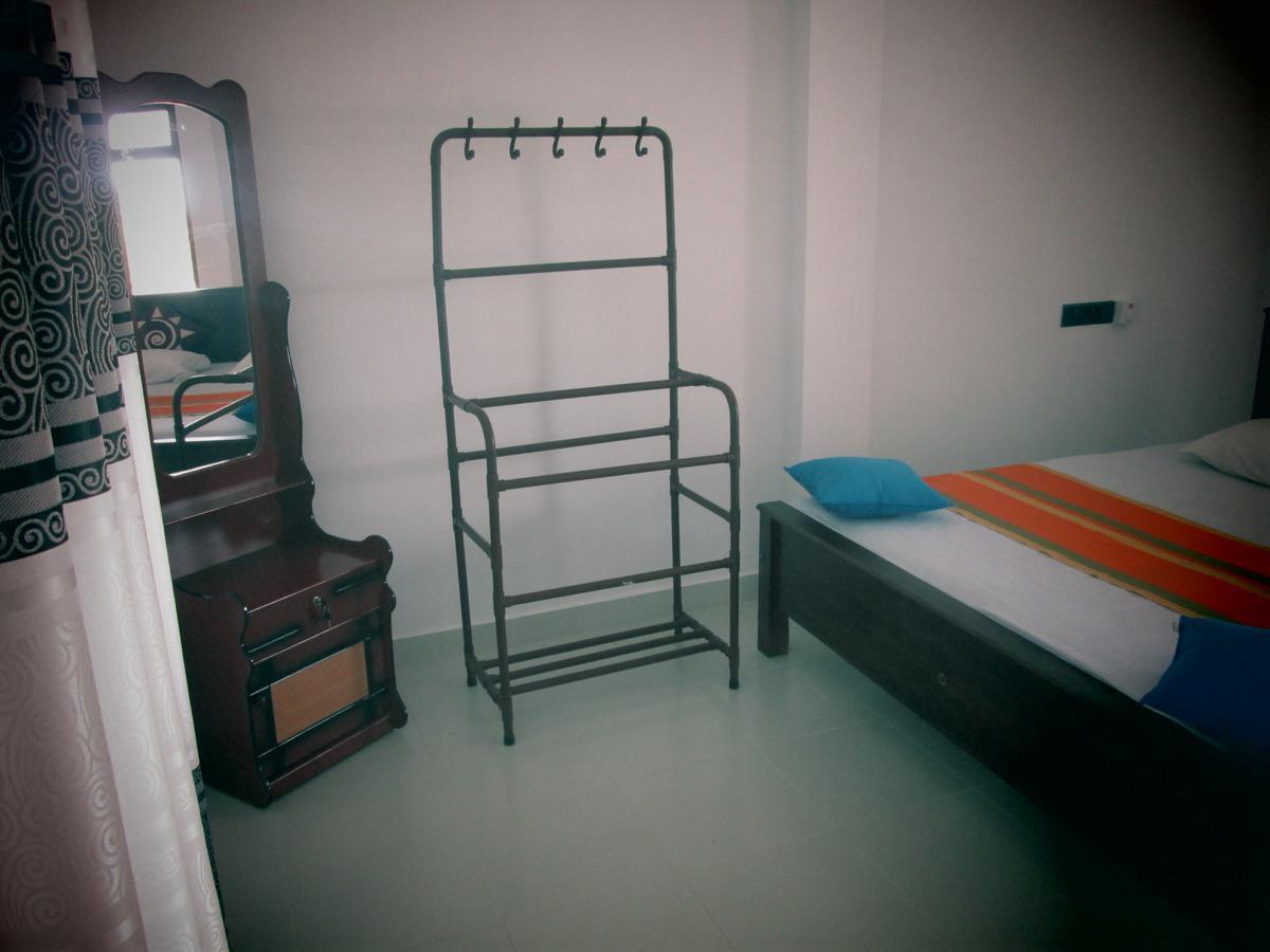 Hotel Kiyara Dambulla Bagian luar foto