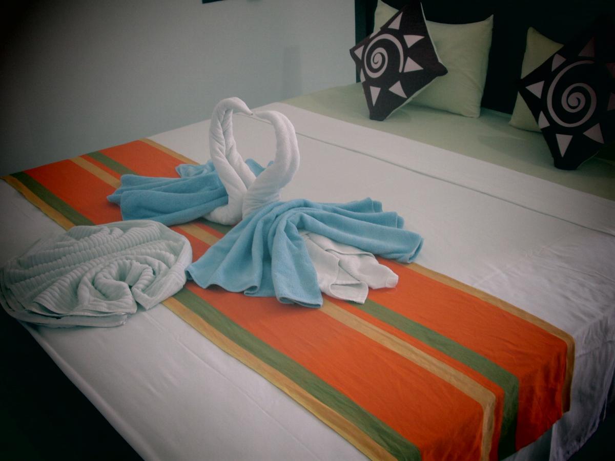 Hotel Kiyara Dambulla Bagian luar foto