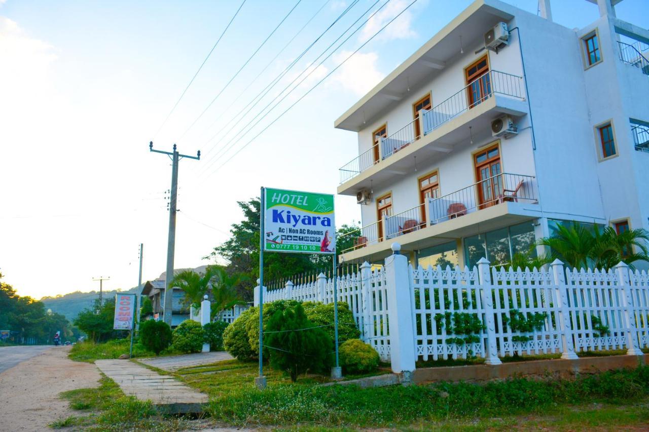 Hotel Kiyara Dambulla Bagian luar foto