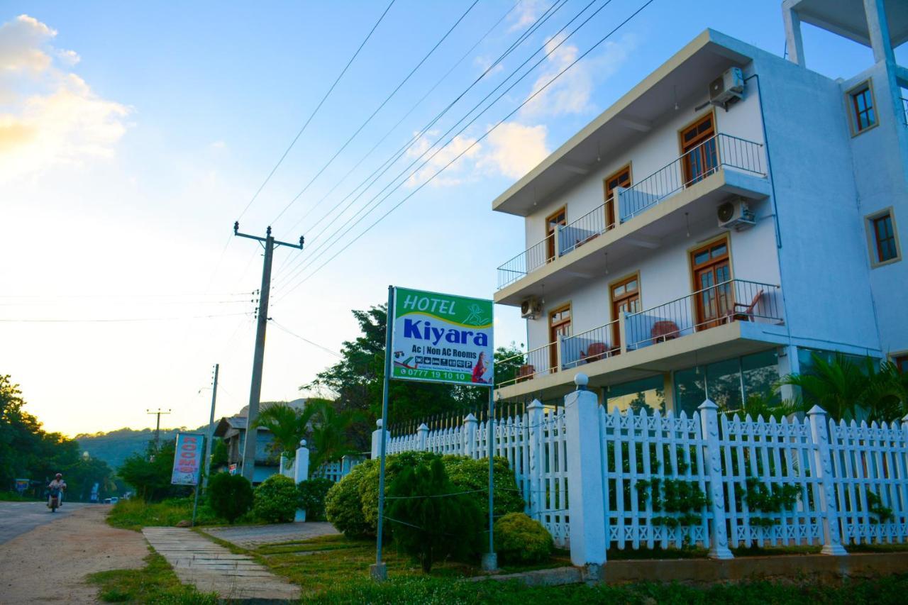 Hotel Kiyara Dambulla Bagian luar foto